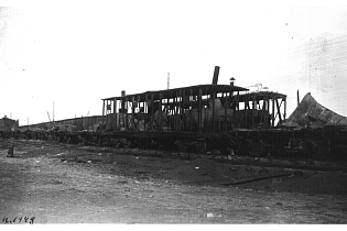 Станция Даурия в 1920 году: сожженные семеновцами вагоны. Государственный центральный музей современной истории России